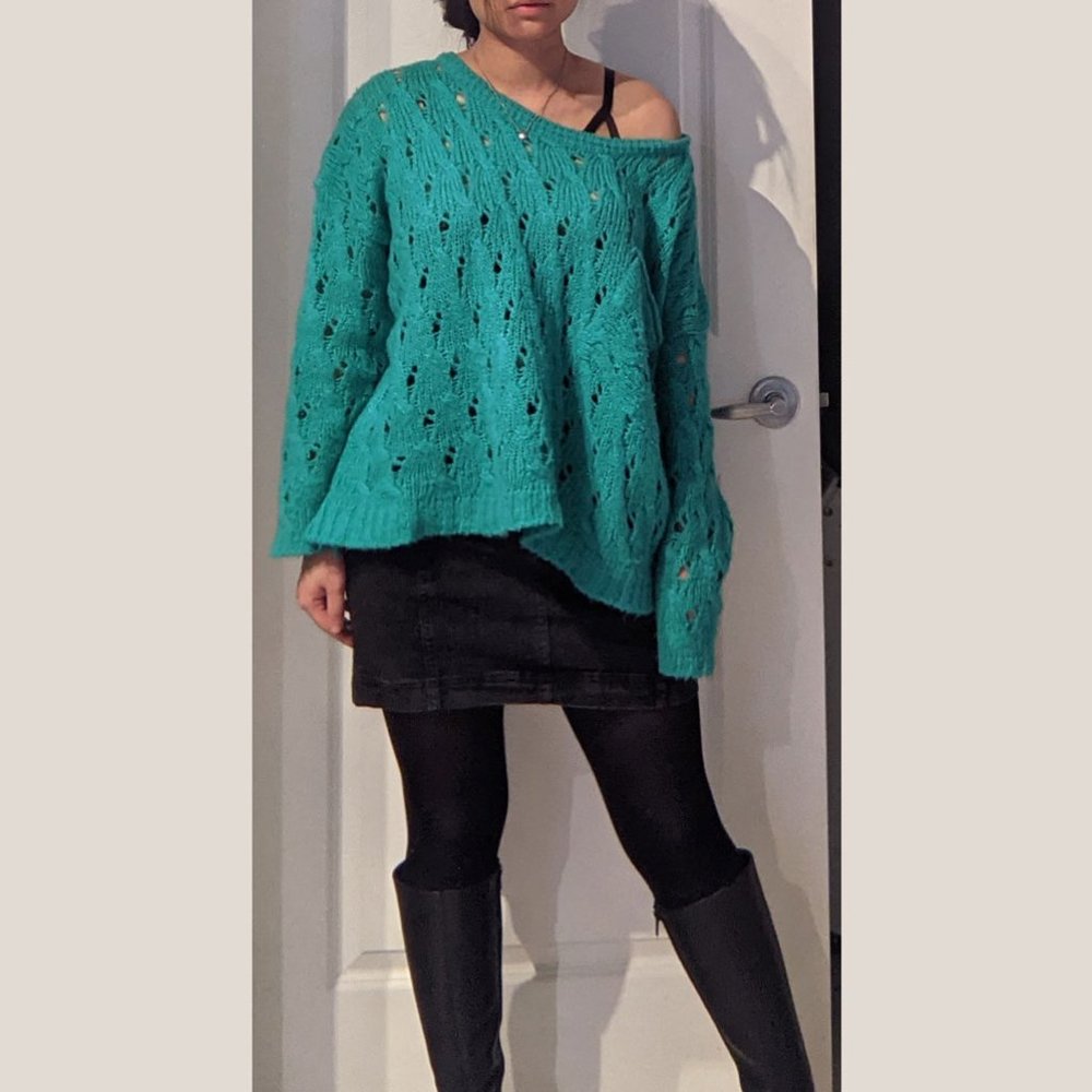 Chunky distressed over sized sweater